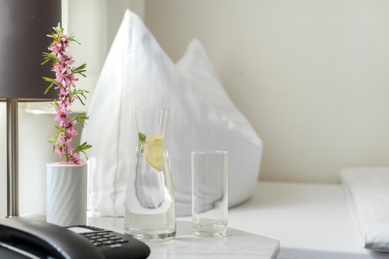 Hotel & Apartments Boehm Grafenwohr Ngoại thất bức ảnh