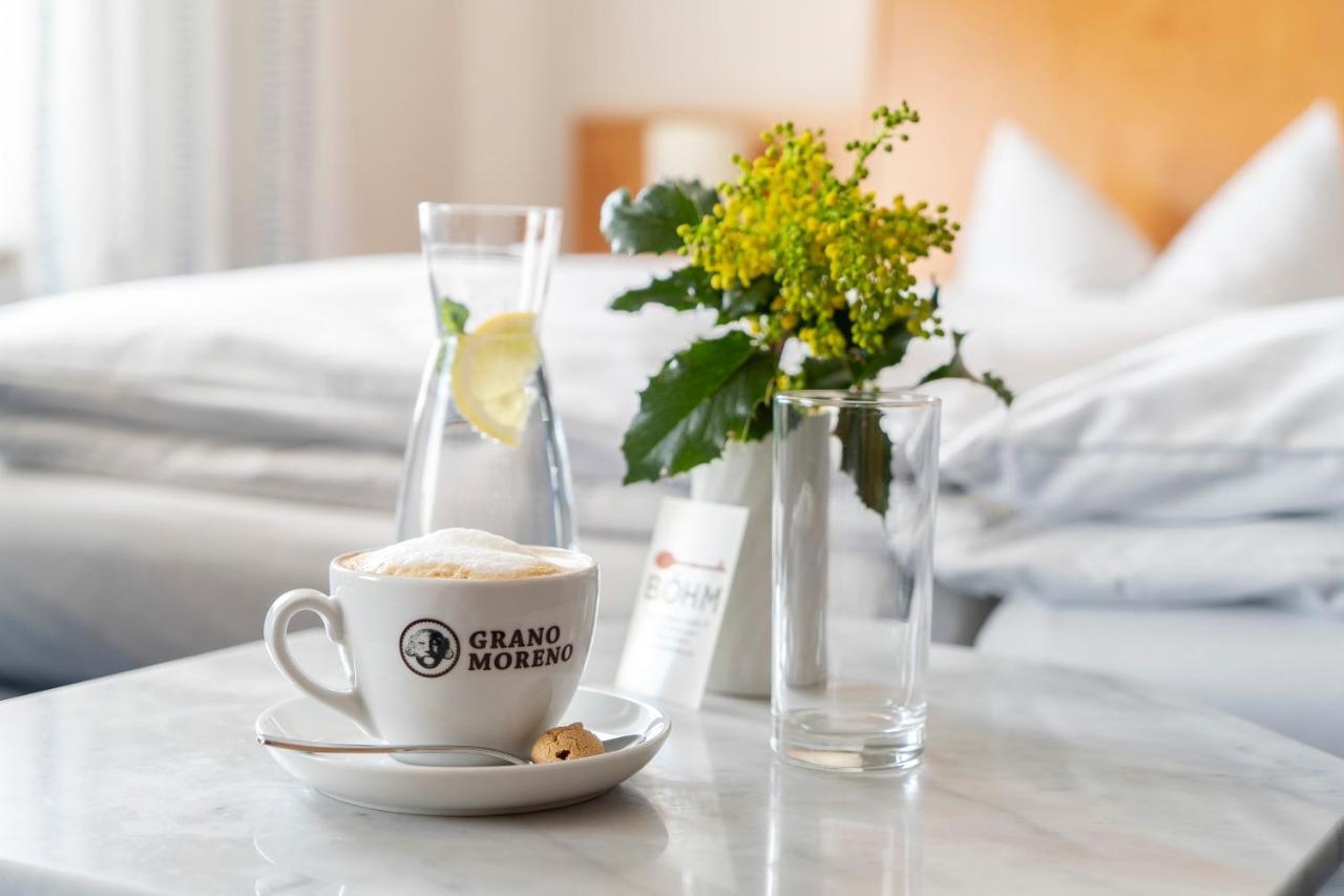 Hotel & Apartments Boehm Grafenwohr Ngoại thất bức ảnh