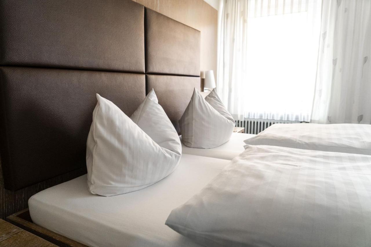 Hotel & Apartments Boehm Grafenwohr Ngoại thất bức ảnh